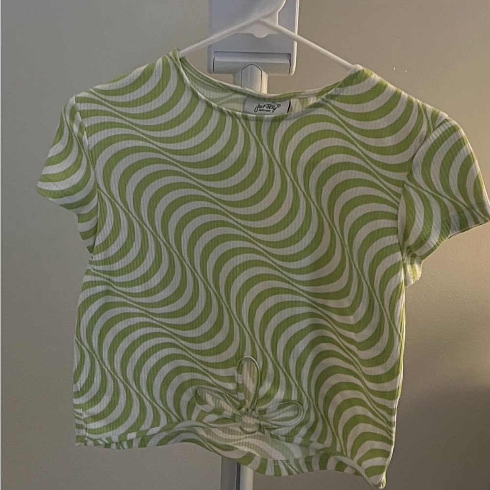 flower cut out crop t shirt juniors